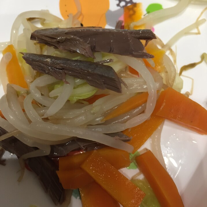 ごま鯖の血合いの温野菜サラダ